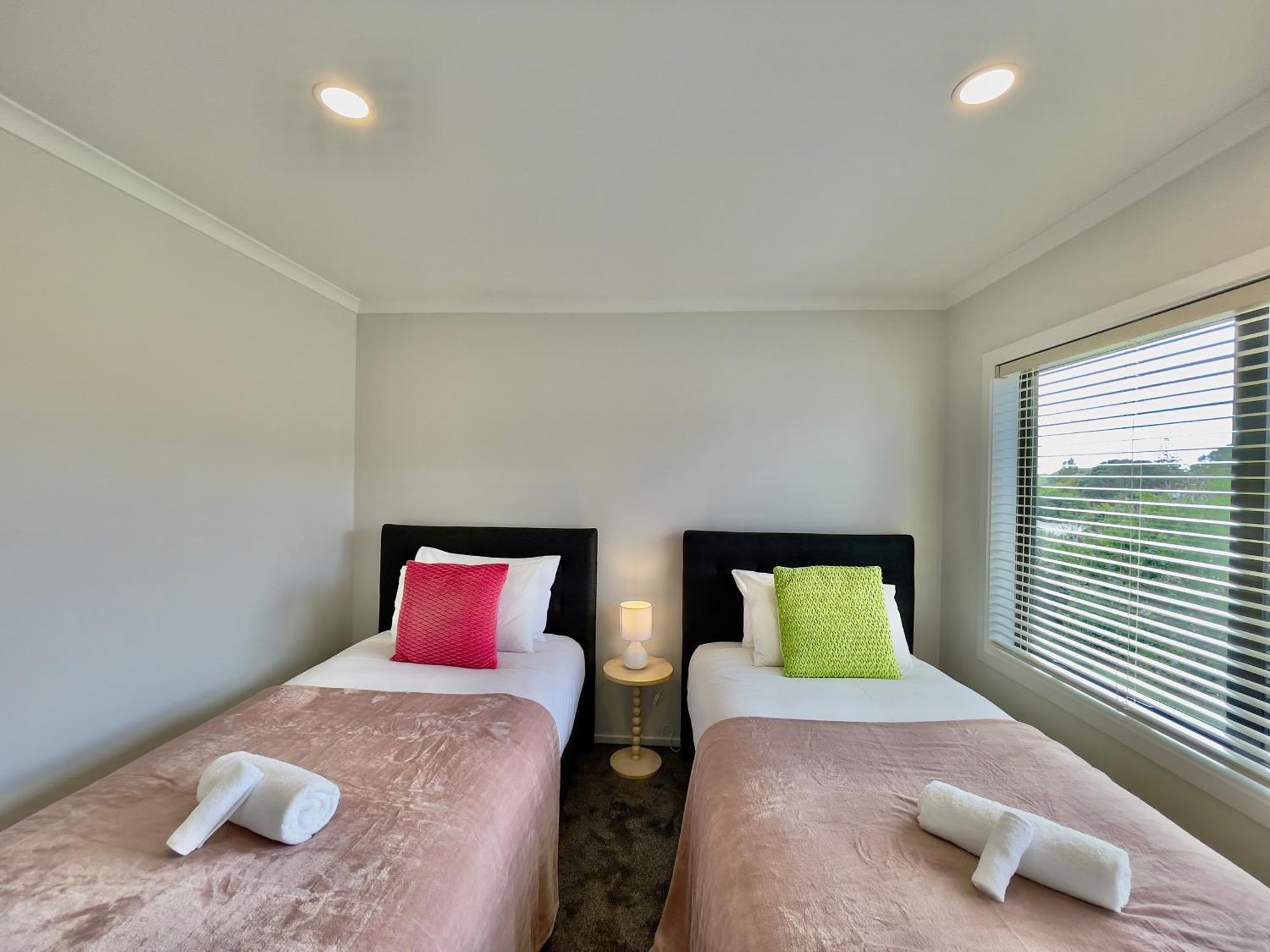 Sky Stars Brand-New Comfortable 3 & 4-Bedroom Houses Auckland Extérieur photo