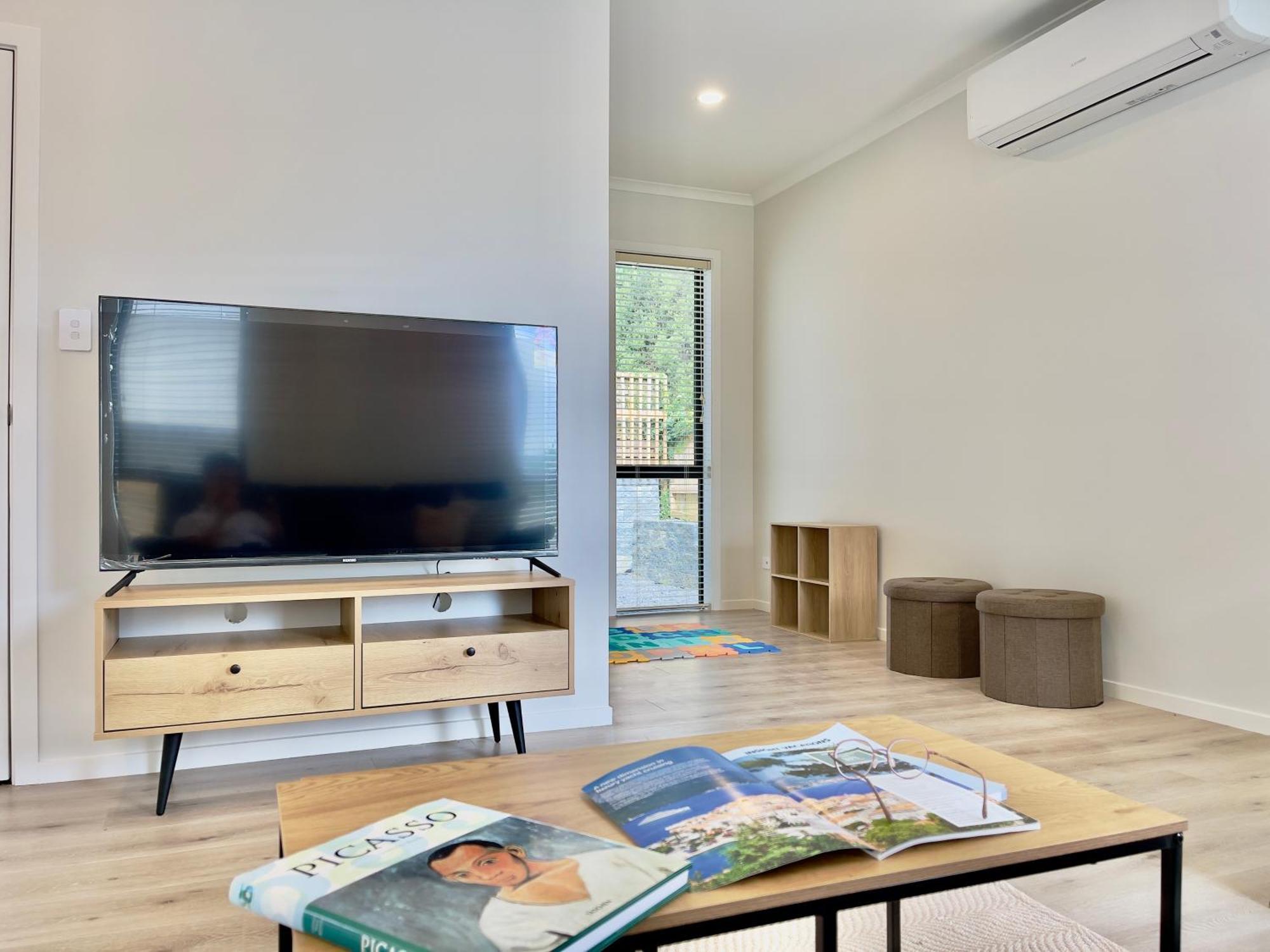 Sky Stars Brand-New Comfortable 3 & 4-Bedroom Houses Auckland Extérieur photo