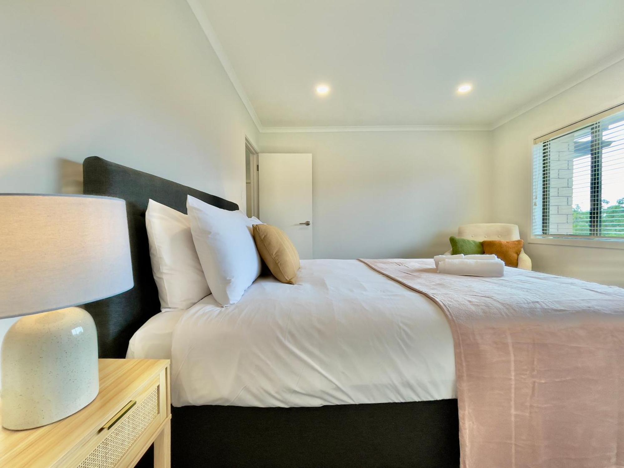 Sky Stars Brand-New Comfortable 3 & 4-Bedroom Houses Auckland Extérieur photo