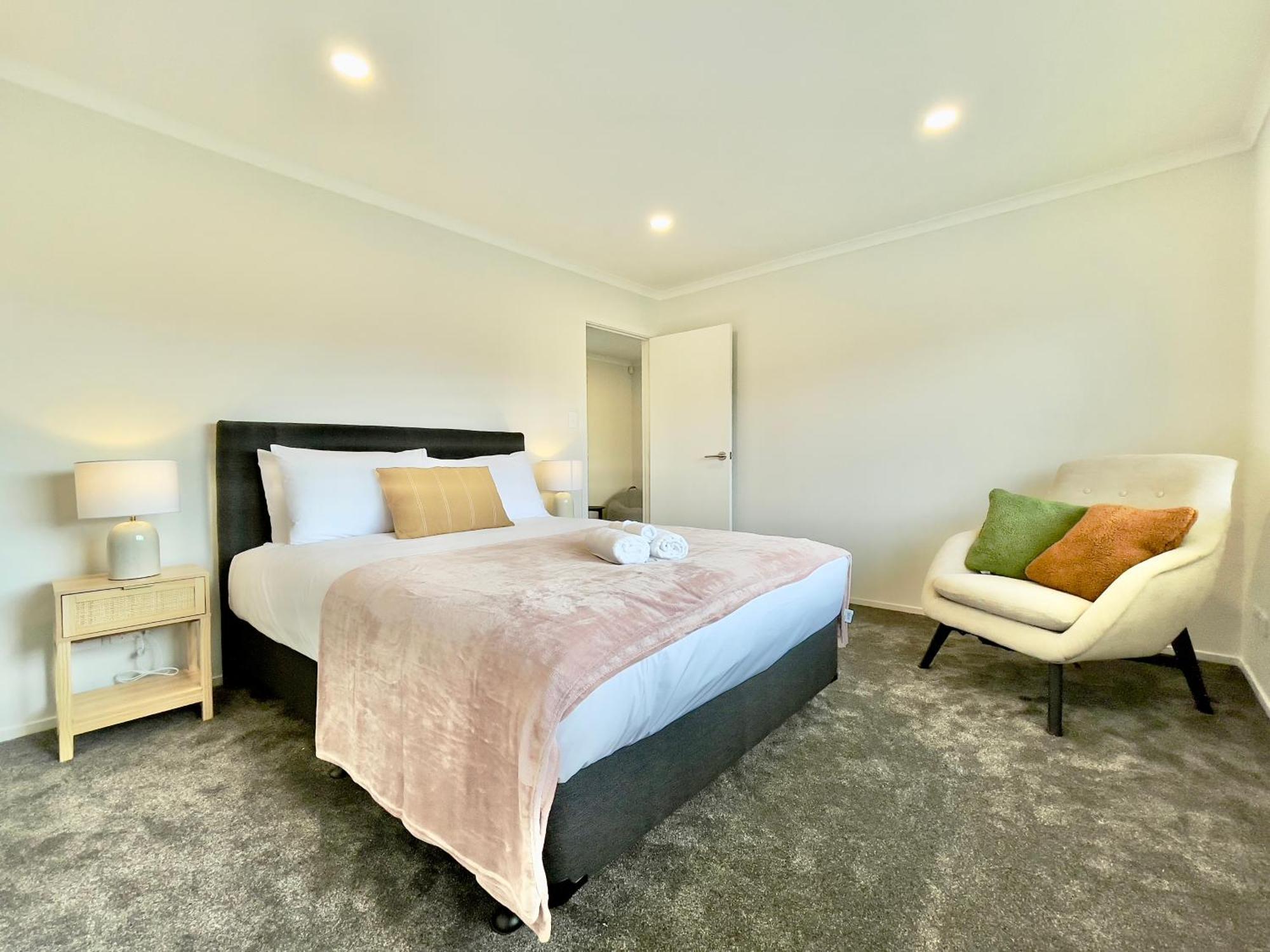 Sky Stars Brand-New Comfortable 3 & 4-Bedroom Houses Auckland Extérieur photo